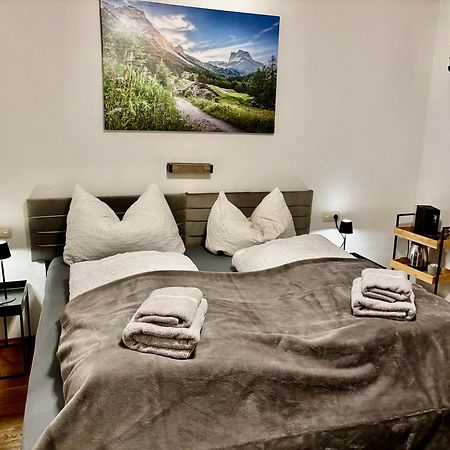 Lechtaler Alpenblick Landeck - Privatzimmer & Ferienwohnung Экстерьер фото