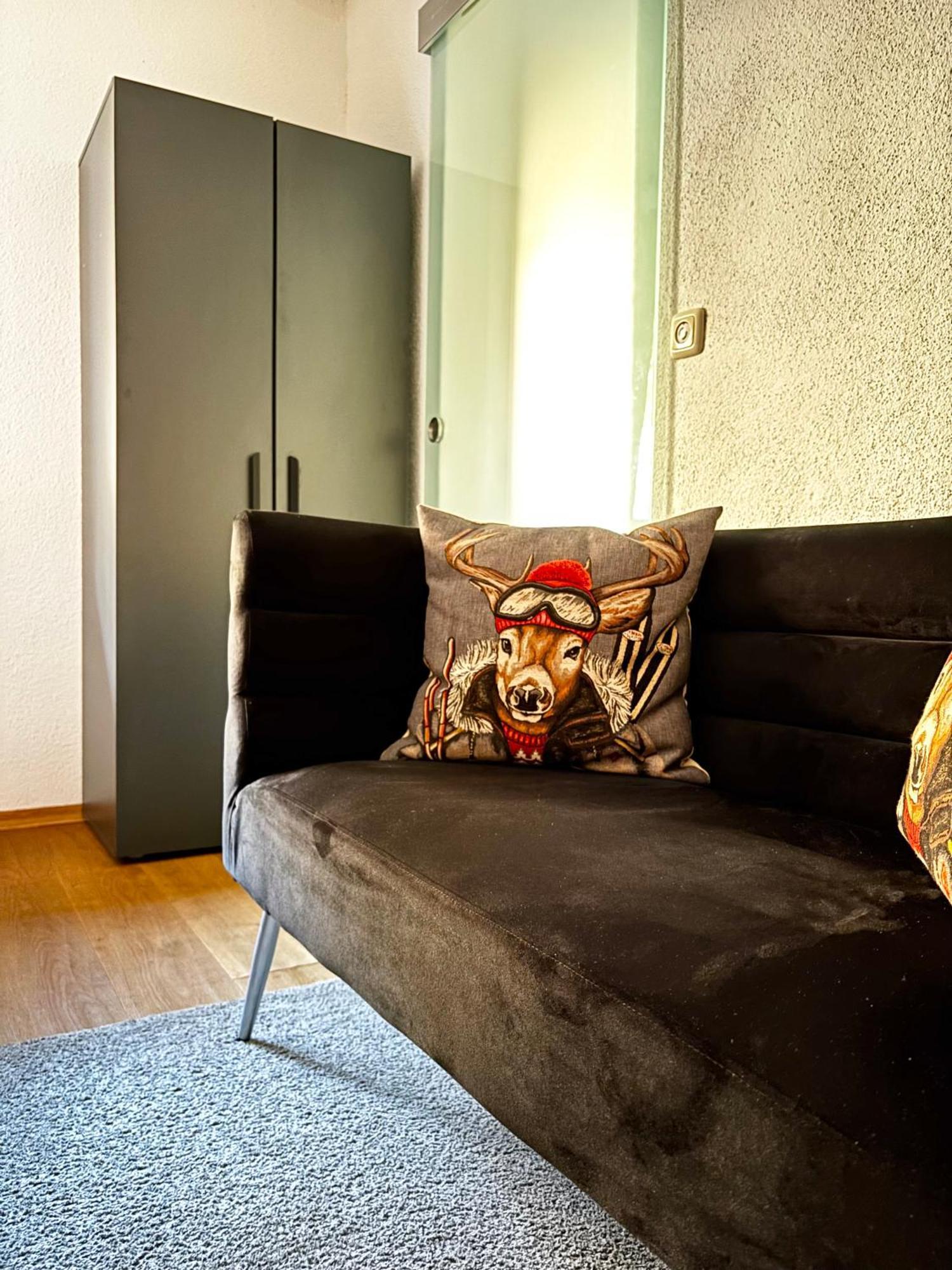 Lechtaler Alpenblick Landeck - Privatzimmer & Ferienwohnung Экстерьер фото